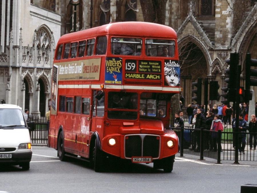 AEC Routemaster RM Park Royal (H36/28R) '1956